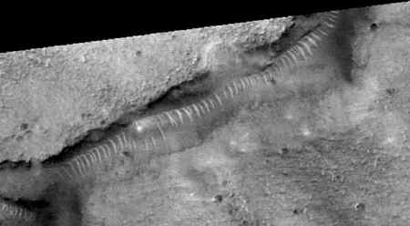 Curiosity descubre “algo asombroso” en Marte según científicos - Página 9 Glass